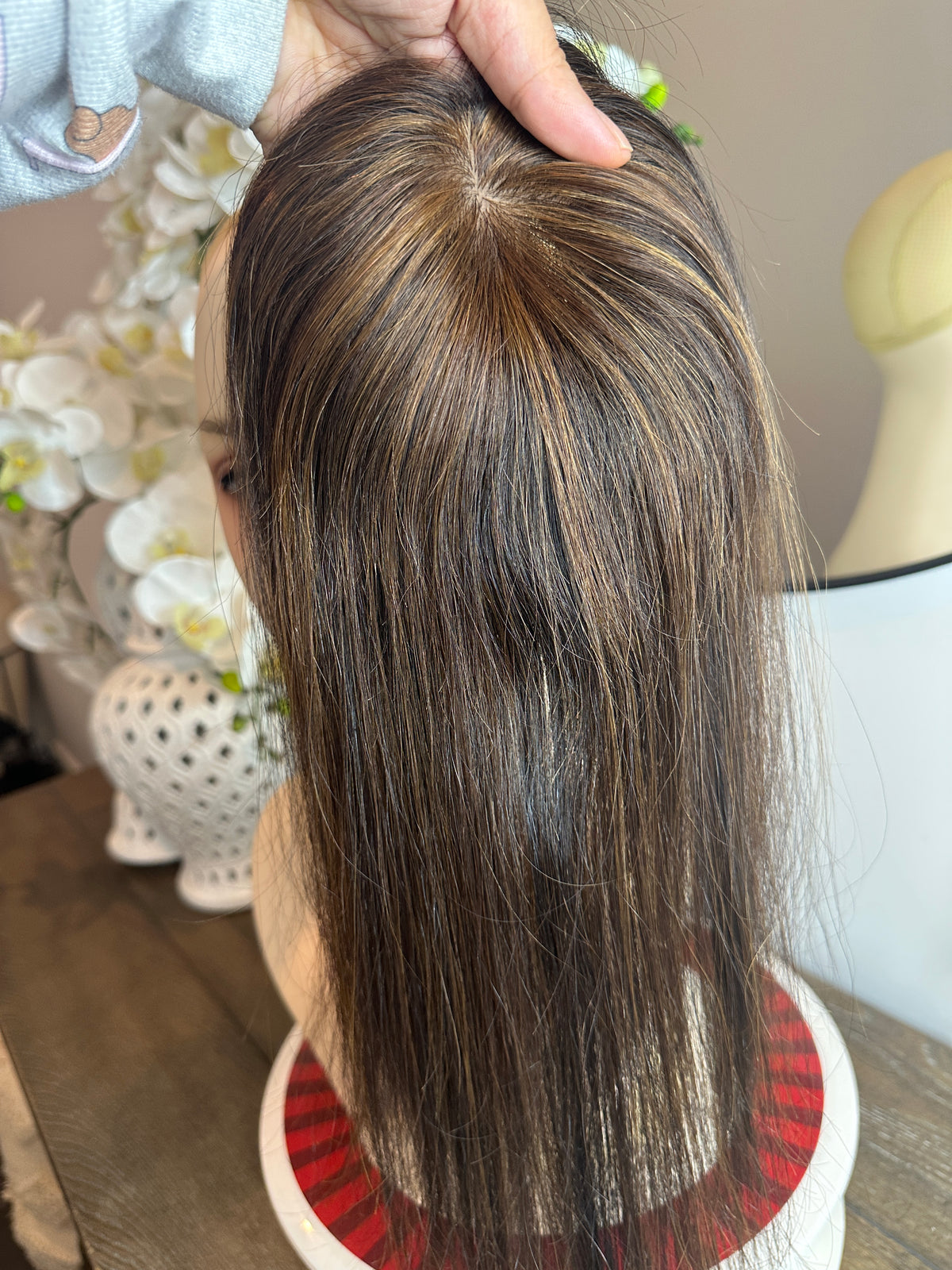 Lavia, U shape 3*3 base size silk base full handtied brown and highlights, real human hair, best for hair thinning solutions