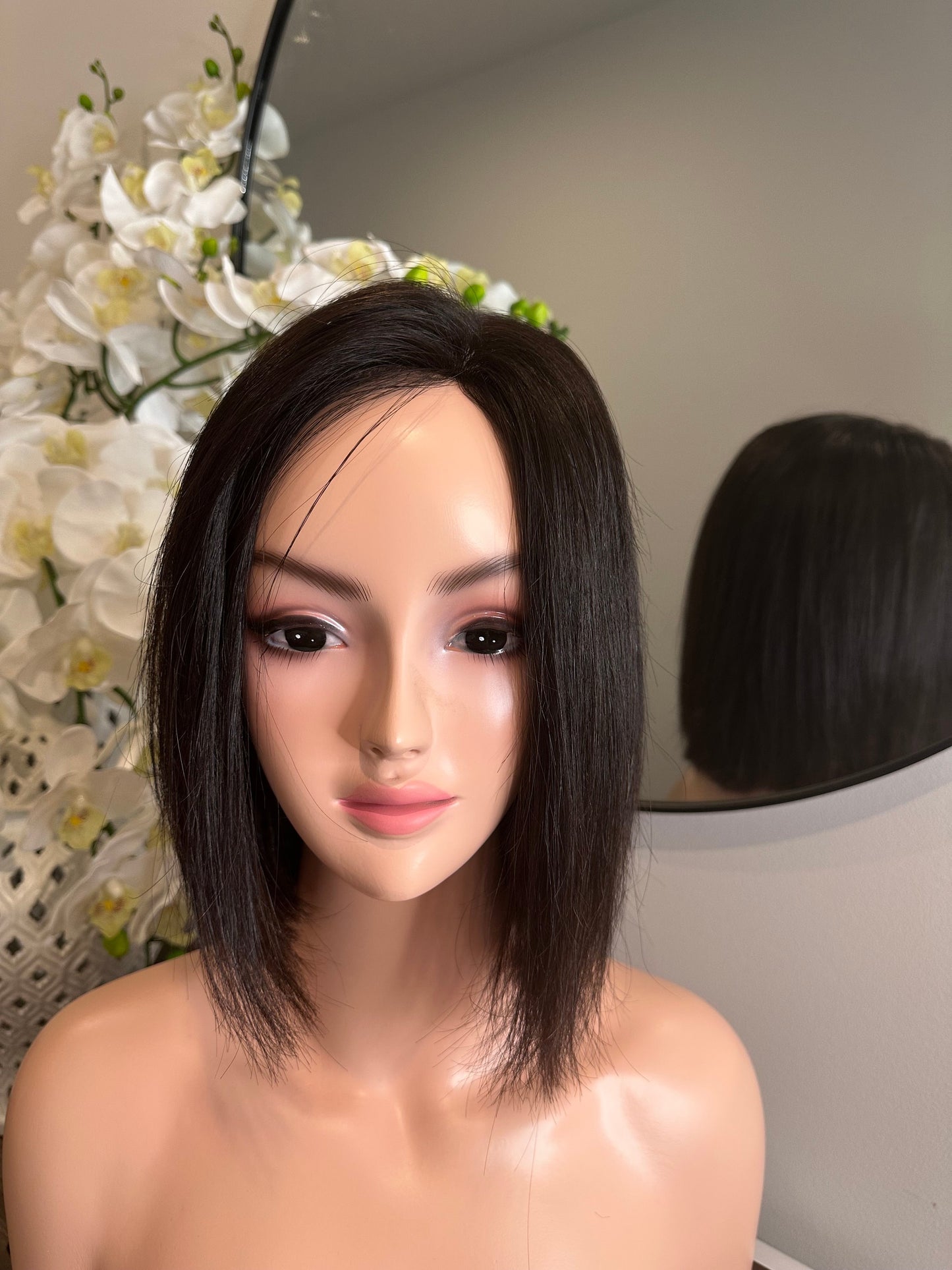 Lavia, Short natural black hair wig, 3D realistic skin silk base hand-tied monofilament cap