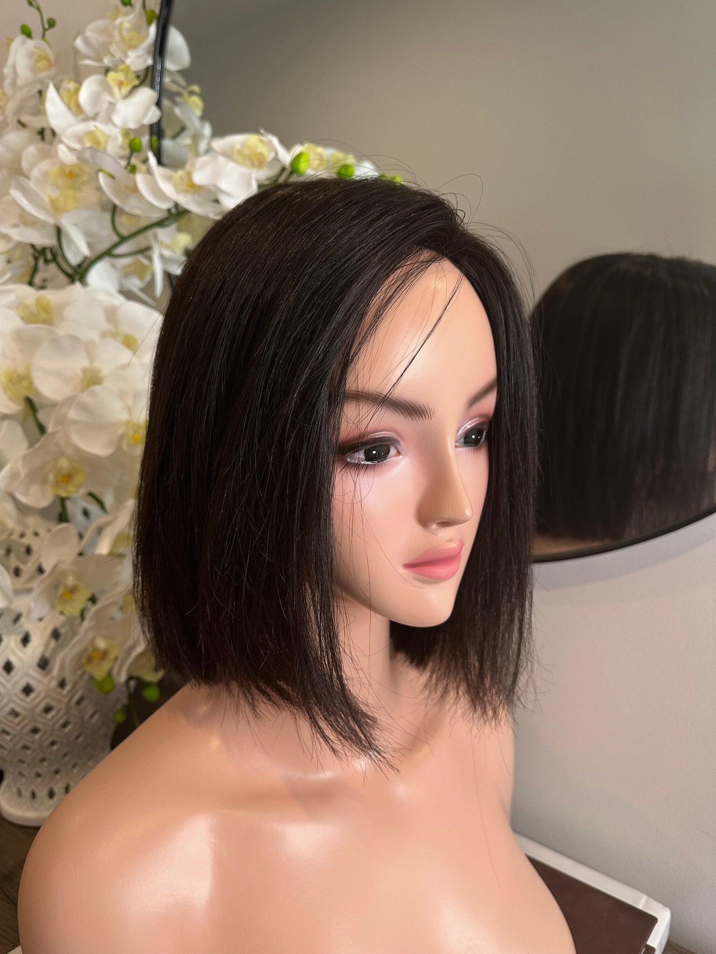 Lavia, Short natural black hair wig, 3D realistic skin silk base hand-tied monofilament cap
