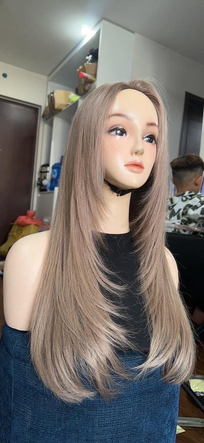 Lavia, milk tea brown wig, 20 inches (50 cm) - 200% density, hand-tied monofilament cap