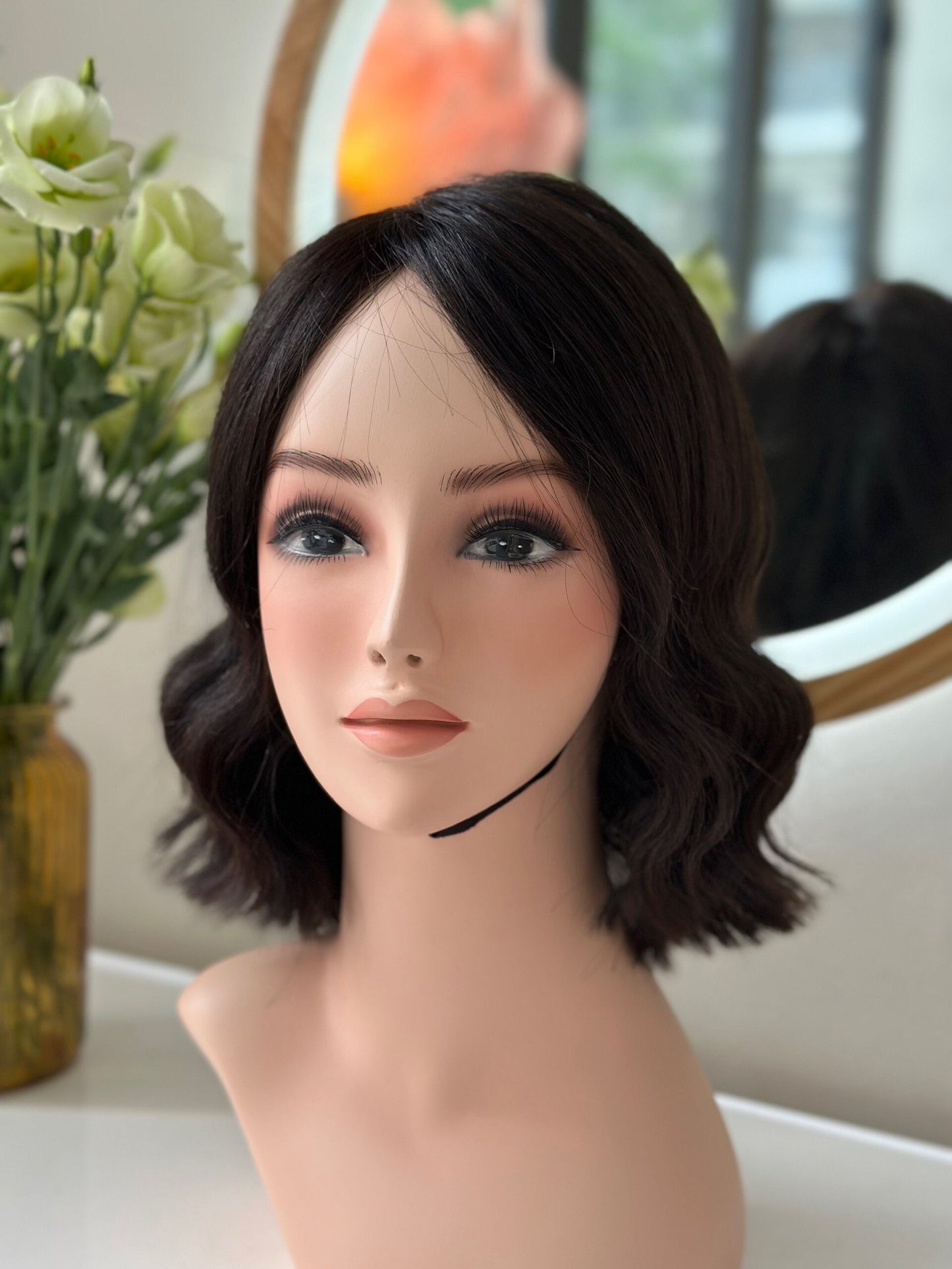 Lavia, wavy natural black shoulder length wig