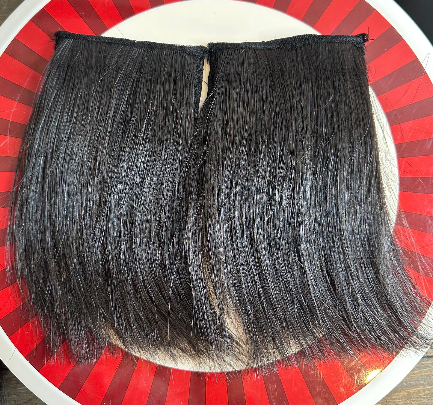 Lavia, hair fuller combo, quickest way to achieve fuller hair, applying to top head area.