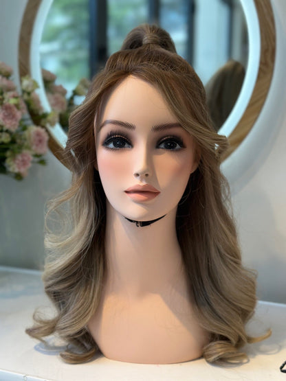 Lavia, milk tea brown with blonde highlight real hair wig hot hair trend, 18 inches (45 cm), 150% density, hand-tied monofilament cap