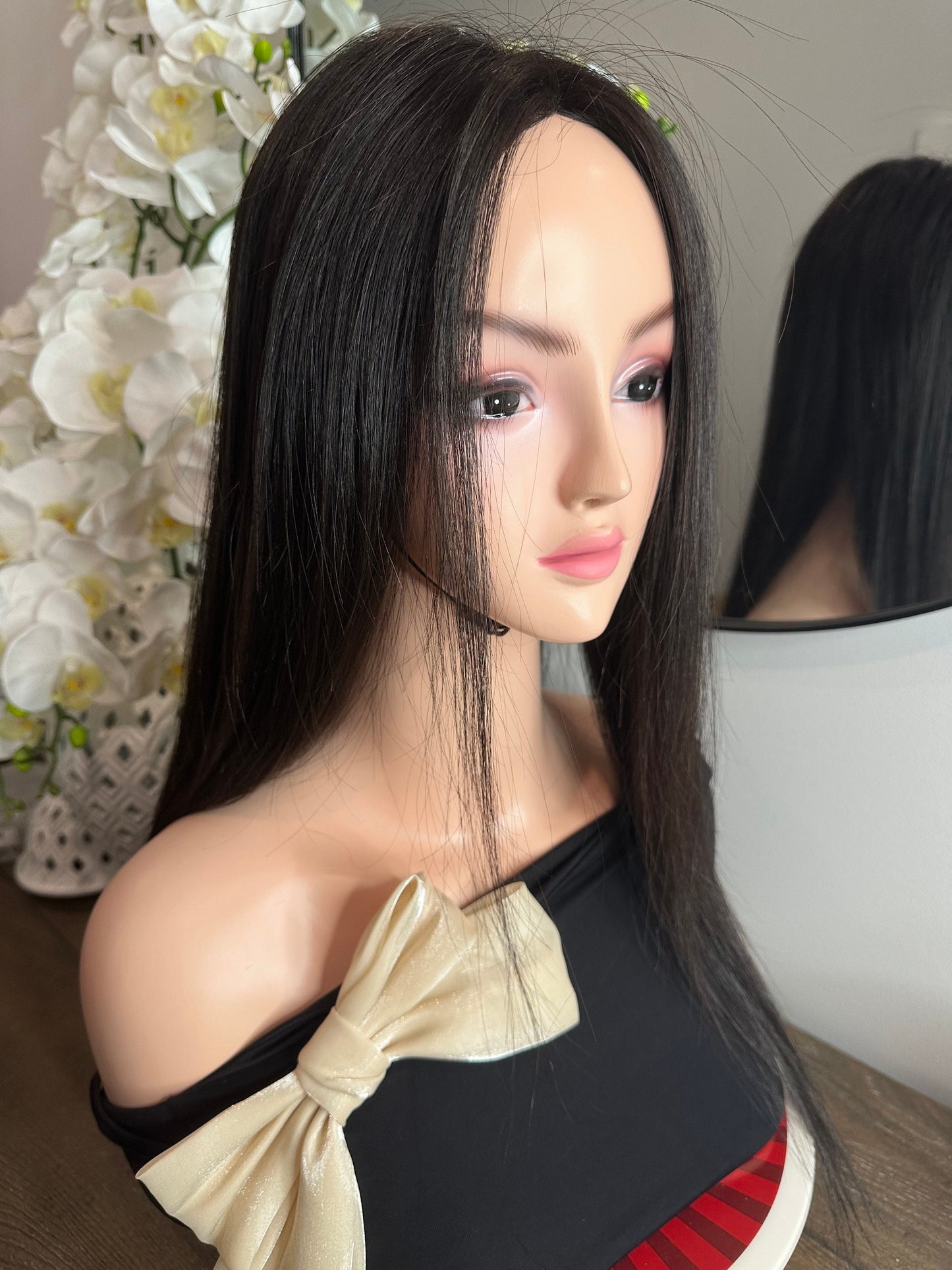 Lavia, silk based, natural black wig 50cm 130% density, hand-tied monofilament cap